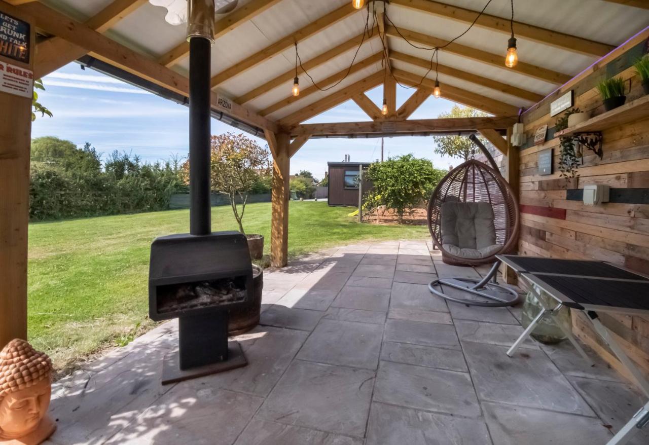 The Stables Luxury House With Hot Tub Apartment York Exterior photo