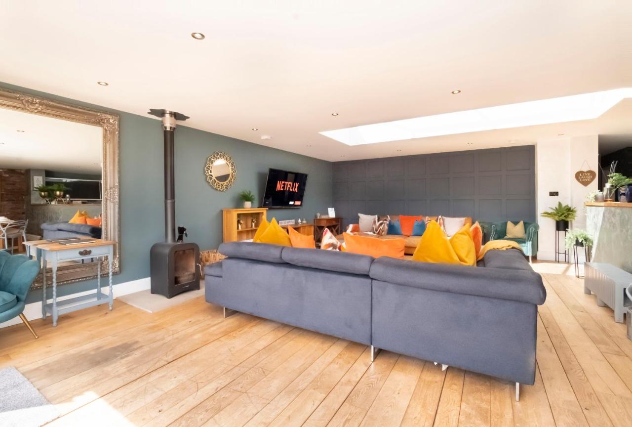 The Stables Luxury House With Hot Tub Apartment York Exterior photo