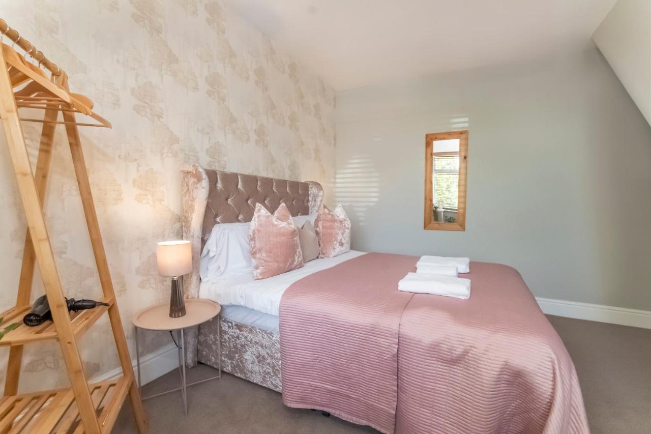 The Stables Luxury House With Hot Tub Apartment York Exterior photo