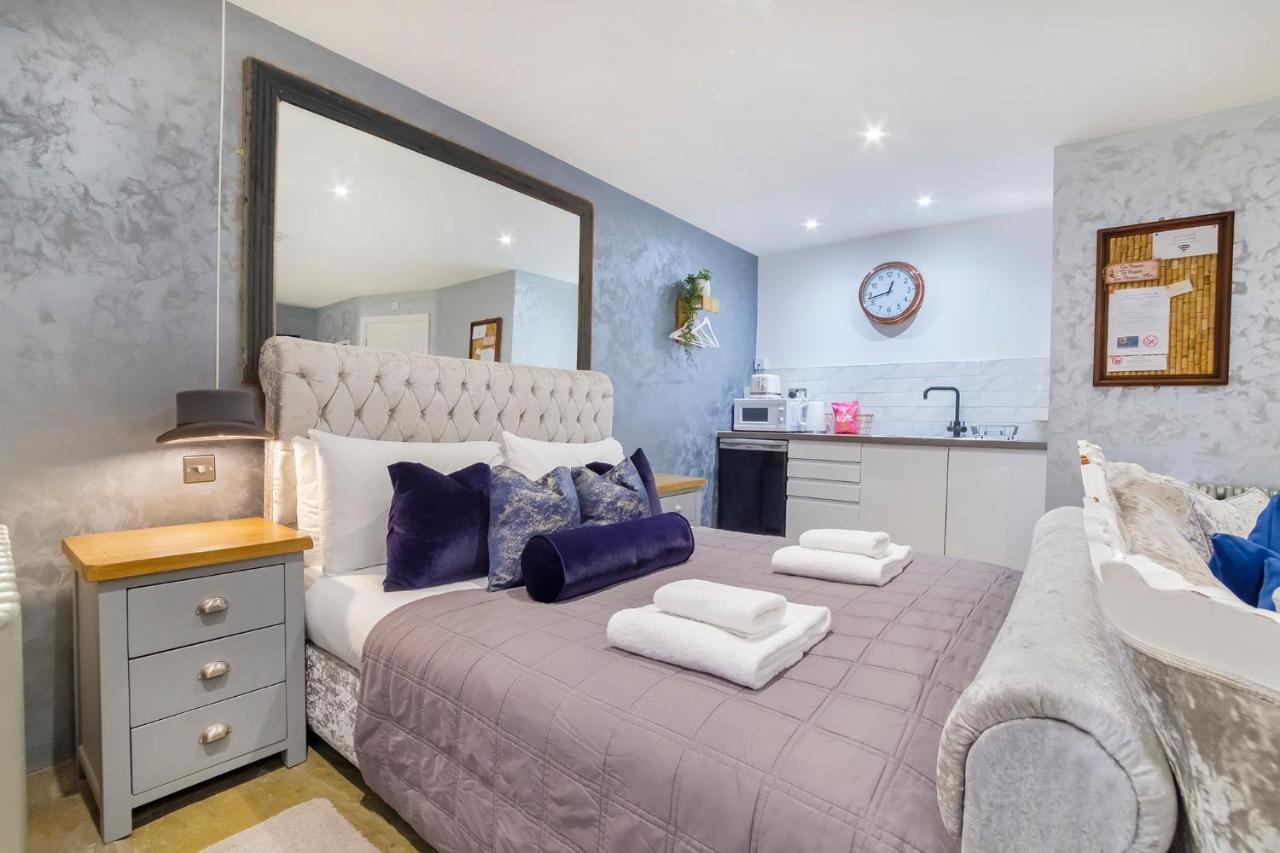 The Stables Luxury House With Hot Tub Apartment York Exterior photo